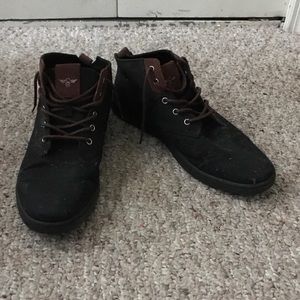 Men’s Shoes